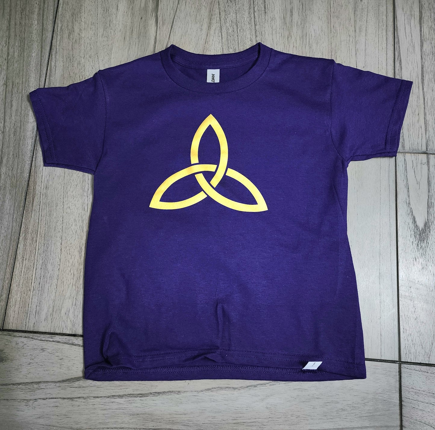 Triquetra tshirt — Youth